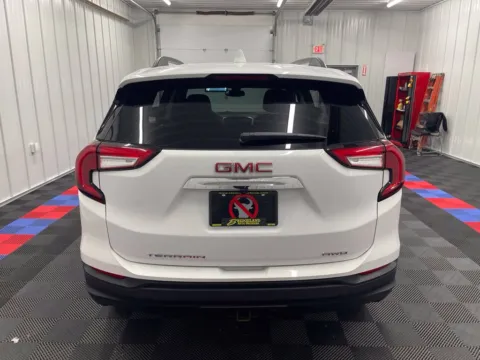 More photos of 2022 GMC Terrain SLE at Bridgeland Auto Brokers, NY