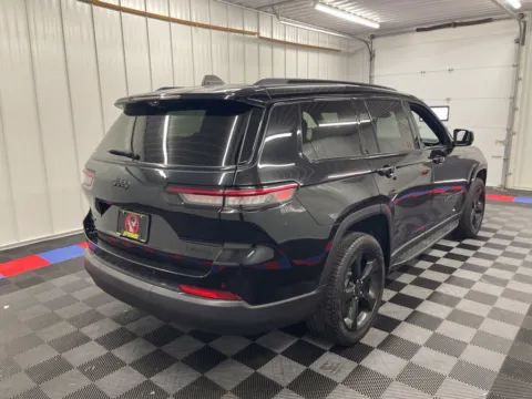 More photos of 2024 Jeep Grand Cherokee L Limited at Bridgeland Auto Brokers, NY