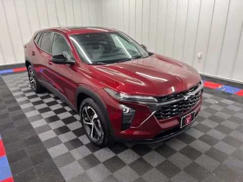 Another view of 2025 Chevrolet Trax 1RS for sale in Bridgeport, NY at Bridgeland Auto Brokers
