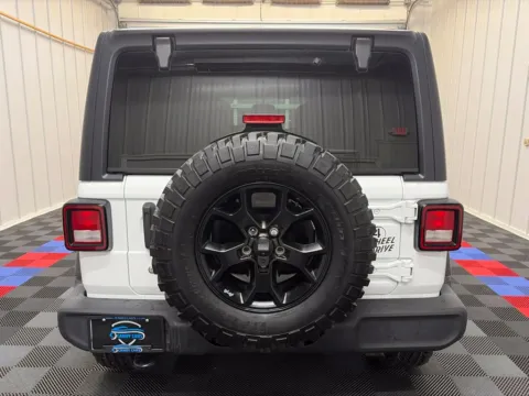 More photos of 2022 Jeep Wrangler Unlimited Willys at Bridgeland Auto Brokers, NY