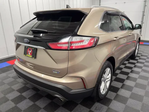 Another view of 2020 Ford Edge SEL for sale in Bridgeport, NY at Bridgeland Auto Brokers
