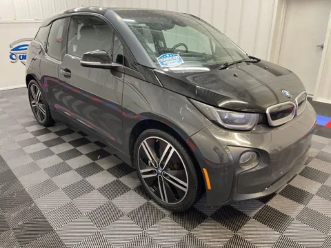 Photos of 2015 BMW i3 for sale in Bridgeport, NY at Bridgeland Auto Brokers