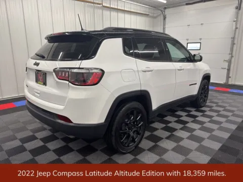 Another view of 2022 Jeep Compass Altitude for sale in Bridgeport, NY at Bridgeland Auto Brokers