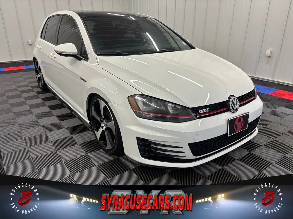 2016 Volkswagen Golf GTI SE for sale in Bridgeport, NY