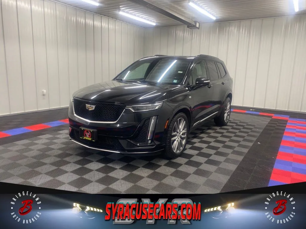 Black 2020 Cadillac XT6 Sport for sale in Bridgeport, NY