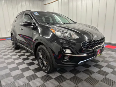 Photos of 2020 Kia Sportage EX for sale in Bridgeport, NY at Bridgeland Auto Brokers