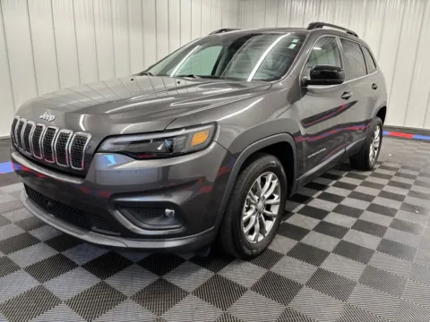 More photos of 2022 Jeep Cherokee Latitude Lux at Bridgeland Auto Brokers, NY