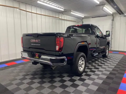 More photos of 2022 GMC Sierra 3500HD Pro at Bridgeland Auto Brokers, NY