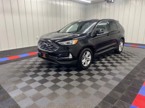 Photos of 2020 Ford Edge SEL for sale in Bridgeport, NY at Bridgeland Auto Brokers