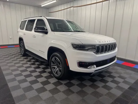 Photos of 2023 Jeep Wagoneer Series II for sale in Bridgeport, NY at Bridgeland Auto Brokers