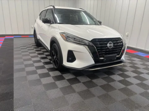 Photos of 2021 Nissan Kicks SR for sale in Bridgeport, NY at Bridgeland Auto Brokers