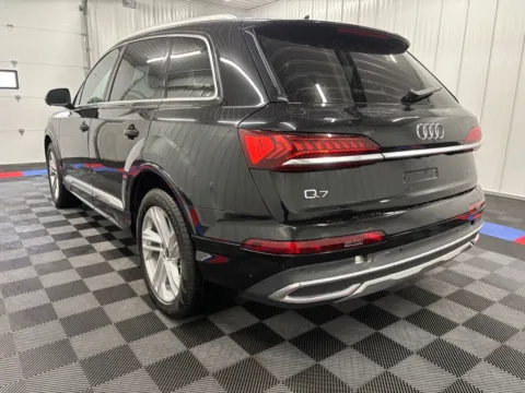 More photos of 2023 Audi Q7 55 Premium Plus at Bridgeland Auto Brokers, NY