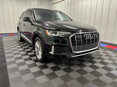 Photos of 2023 Audi Q7 55 Premium Plus for sale in Bridgeport, NY at Bridgeland Auto Brokers