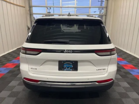 More photos of 2023 Jeep Grand Cherokee Limited at Bridgeland Auto Brokers, NY