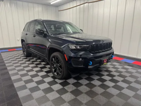 Photos of 2023 Jeep Grand Cherokee 4xe for sale in Bridgeport, NY at Bridgeland Auto Brokers