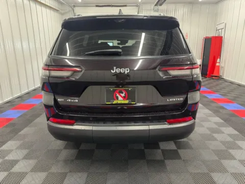 More photos of 2022 Jeep Grand Cherokee L Limited at Bridgeland Auto Brokers, NY