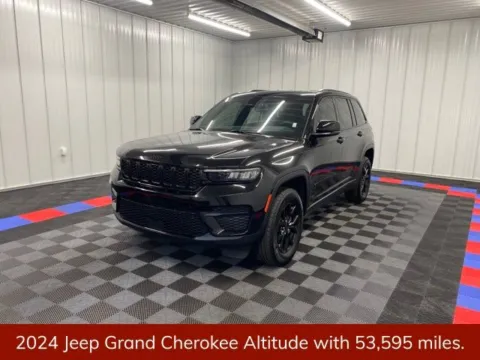 Another view of 2024 Jeep Grand Cherokee Altitude X for sale in Bridgeport, NY at Bridgeland Auto Brokers