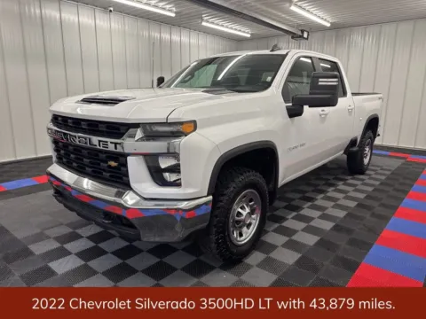 Another view of 2022 Chevrolet Silverado 3500HD LT for sale in Bridgeport, NY at Bridgeland Auto Brokers