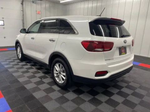 More photos of 2020 Kia Sorento LX at Bridgeland Auto Brokers, NY
