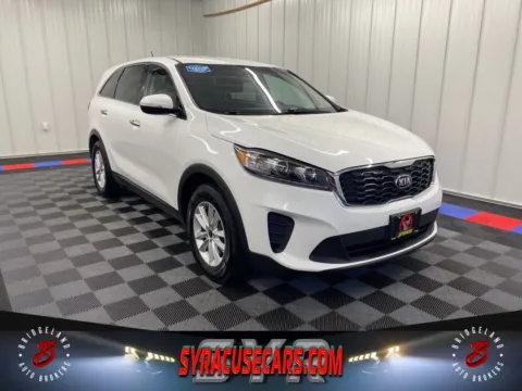 White 2020 Kia Sorento LX for sale in Bridgeport, NY