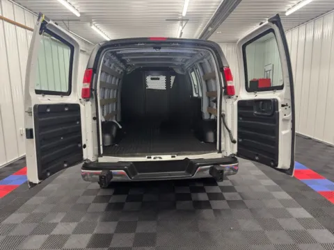 More photos of 2023 GMC Savana 2500 Work Van at Bridgeland Auto Brokers, NY