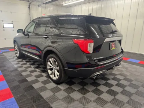 More photos of 2021 Ford Explorer Platinum at Bridgeland Auto Brokers, NY