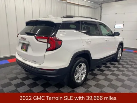 Another view of 2022 GMC Terrain SLE for sale in Bridgeport, NY at Bridgeland Auto Brokers