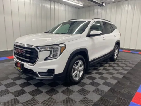More photos of 2022 GMC Terrain SLE at Bridgeland Auto Brokers, NY