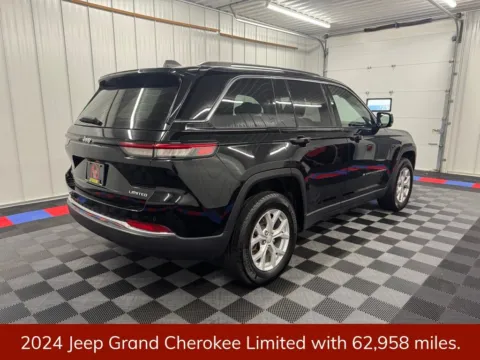 Another view of 2024 Jeep Grand Cherokee Limited for sale in Bridgeport, NY at Bridgeland Auto Brokers