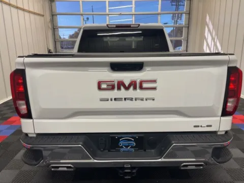 More photos of 2023 GMC Sierra 1500 SLE at Bridgeland Auto Brokers, NY