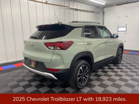 Another view of 2025 Chevrolet TrailBlazer LT for sale in Bridgeport, NY at Bridgeland Auto Brokers