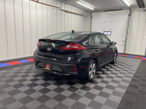More photos of 2019 Hyundai Ioniq Plug-In Hybrid Limited at Bridgeland Auto Brokers, NY
