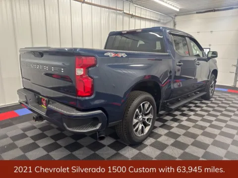Another view of 2021 Chevrolet Silverado 1500 Custom for sale in Bridgeport, NY at Bridgeland Auto Brokers