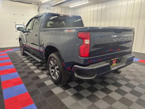 More photos of 2021 Chevrolet Silverado 1500 Custom at Bridgeland Auto Brokers, NY