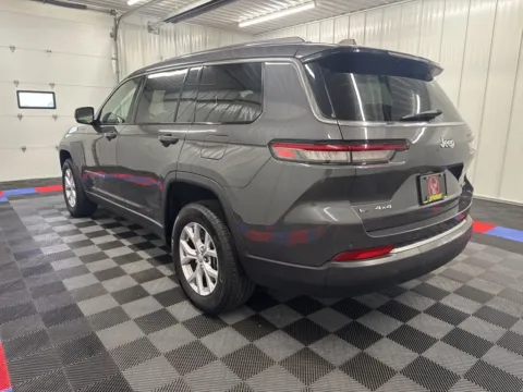 More photos of 2022 Jeep Grand Cherokee L Limited at Bridgeland Auto Brokers, NY