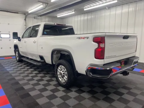 More photos of 2024 Chevrolet Silverado 2500HD LT at Bridgeland Auto Brokers, NY