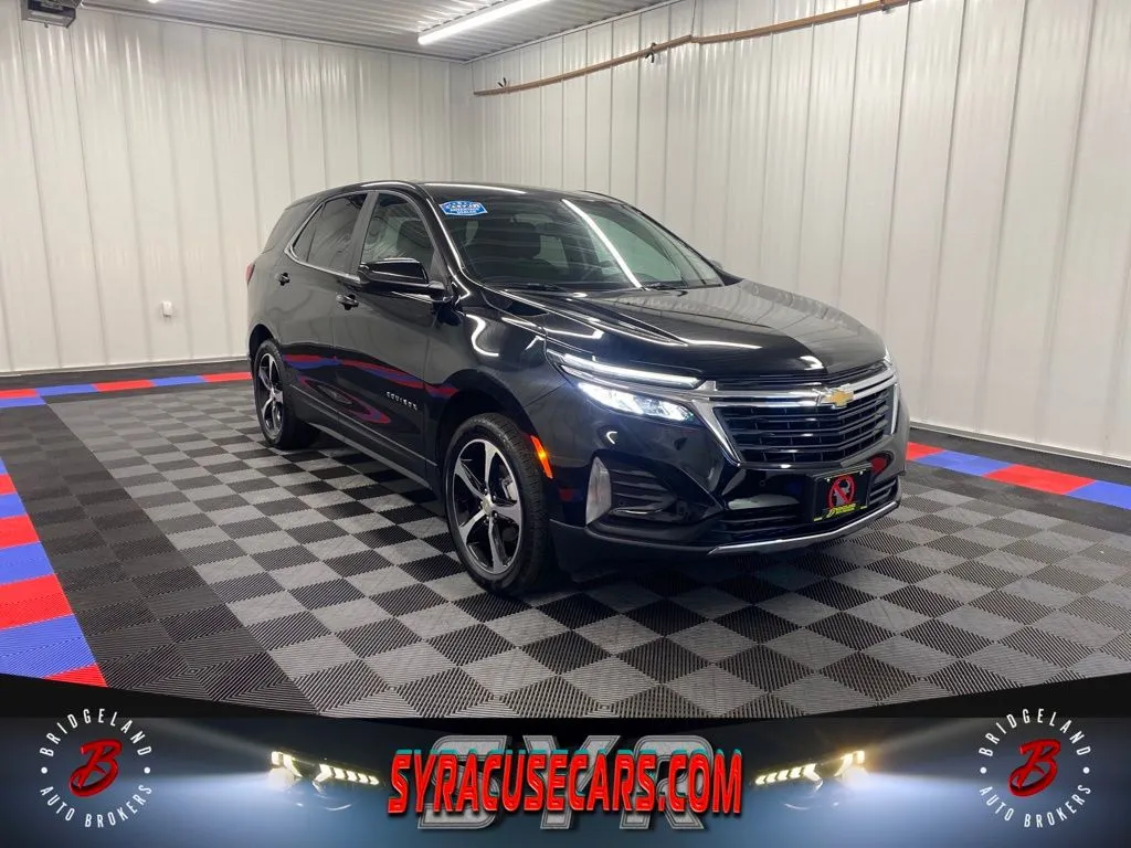 Black 2022 Chevrolet Equinox LT for sale in Bridgeport, NY