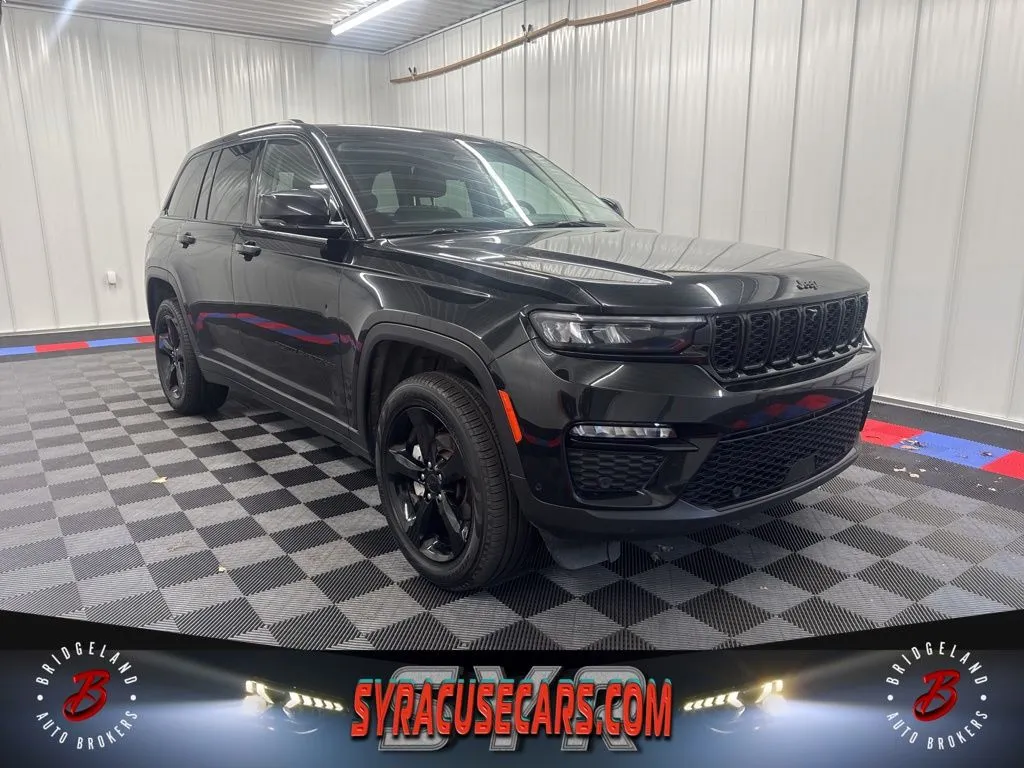 Black 2023 Jeep Grand Cherokee Limited for sale in Bridgeport, NY