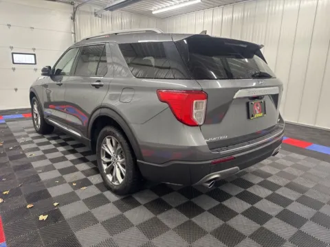 More photos of 2022 Ford Explorer Limited at Bridgeland Auto Brokers, NY