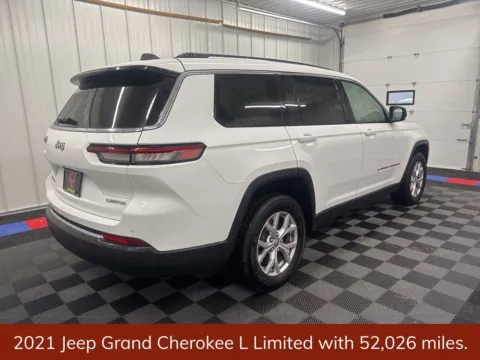 Another view of 2021 Jeep Grand Cherokee L Limited for sale in Bridgeport, NY at Bridgeland Auto Brokers