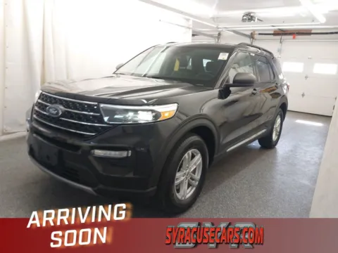 Black 2021 Ford Explorer XLT for sale in Bridgeport, NY