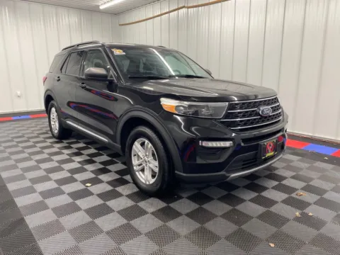 Photos of 2021 Ford Explorer XLT for sale in Bridgeport, NY at Bridgeland Auto Brokers