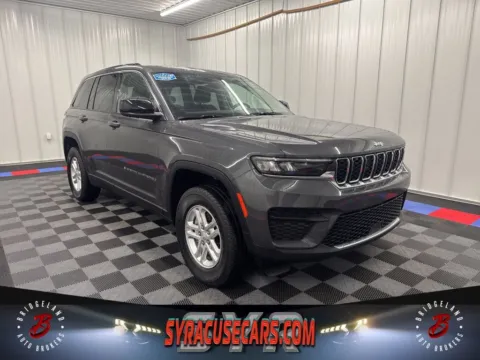 Gray 2022 Jeep Grand Cherokee Laredo for sale in Bridgeport, NY