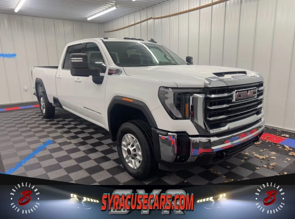 2024 GMC Sierra 2500HD SLE's photo