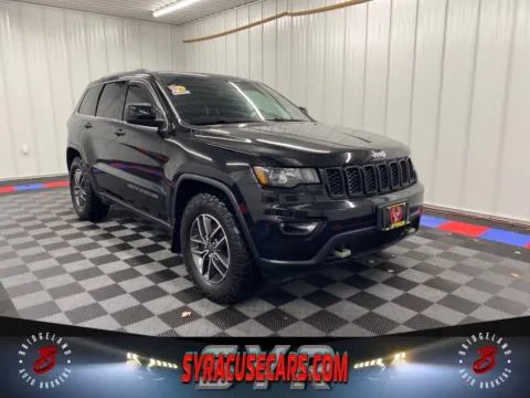 Black 2019 Jeep Grand Cherokee Laredo E for sale in Bridgeport, NY