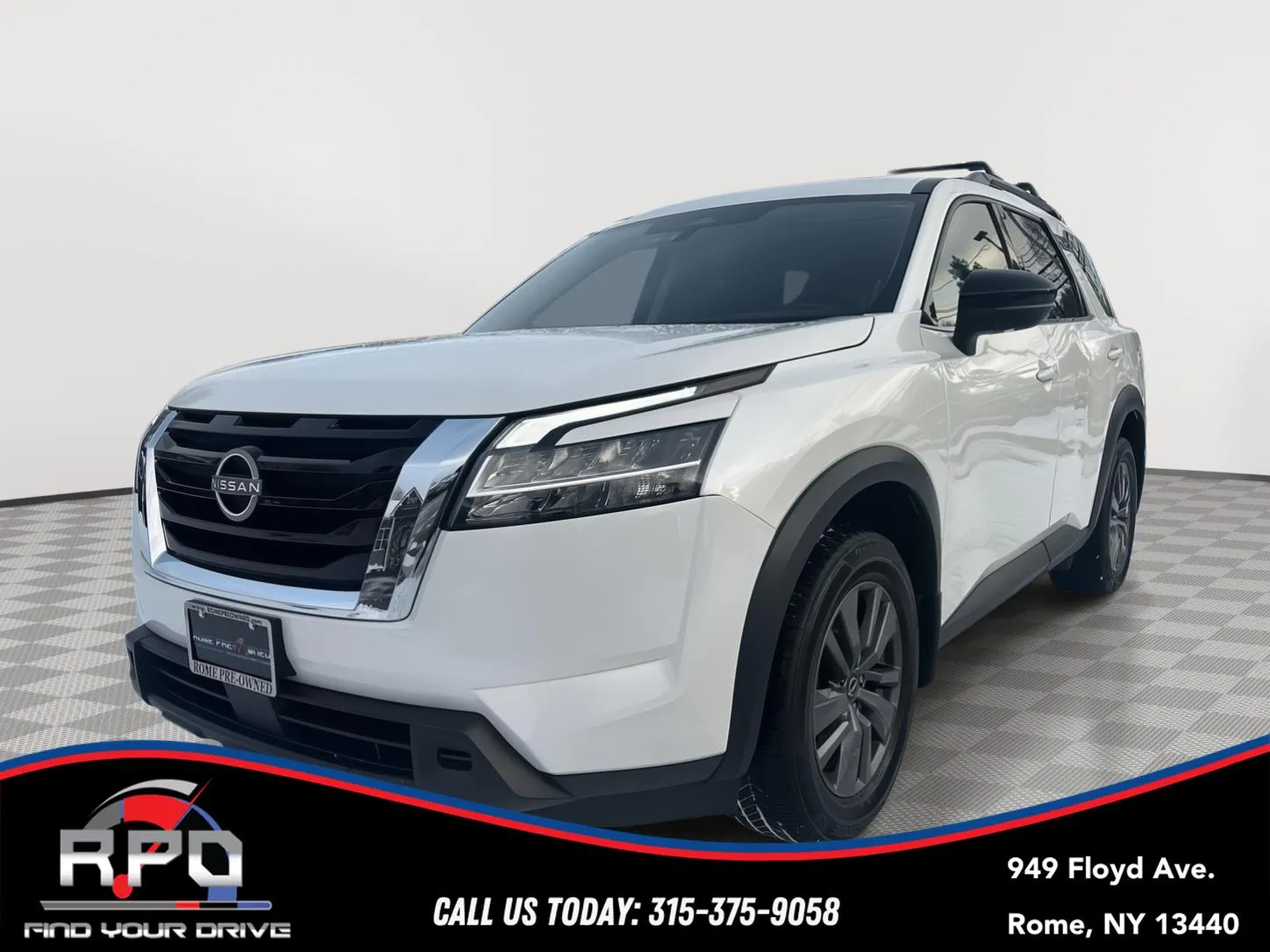 White 2022 Nissan Pathfinder SV for sale in Rome, NY