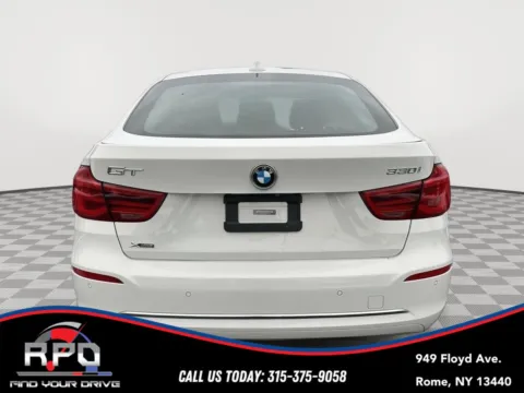 More photos of 2018 BMW 3 Series 330i xDrive at Rome Preowned Auto Sales, NY