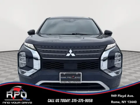 More photos of 2022 Mitsubishi Outlander SE at Rome Preowned Auto Sales, NY