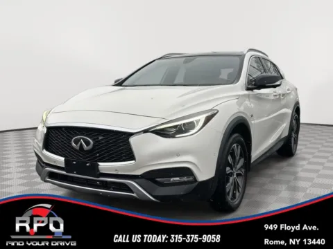 White 2018 INFINITI QX30 ESSENTIAL for sale in Rome, NY