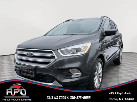 Gray 2019 Ford Escape SEL for sale in Rome, NY